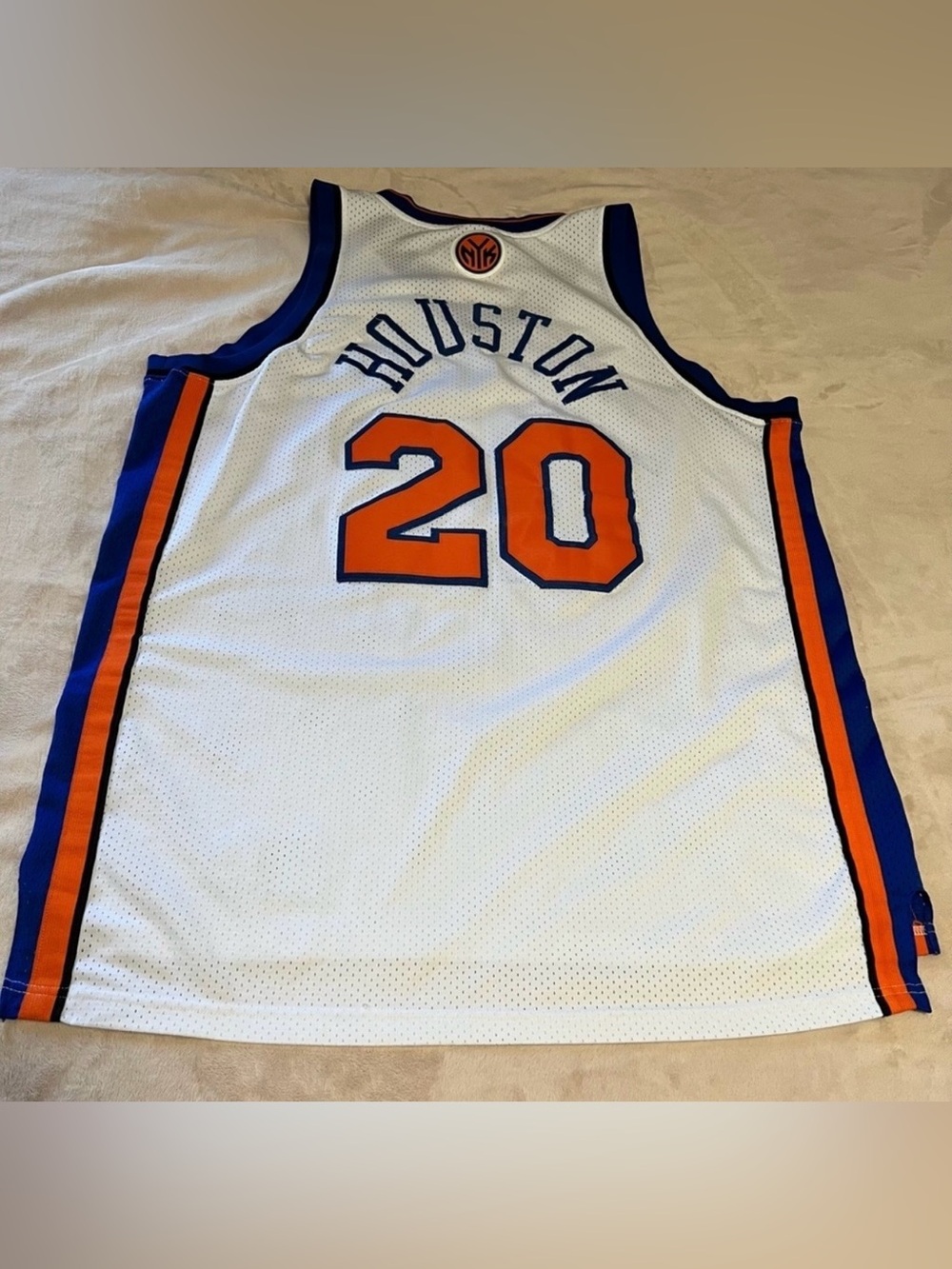 Team Apparel New York Knicks White Orange & Blue Basketball Jersey #20 - Picture 2 of 9